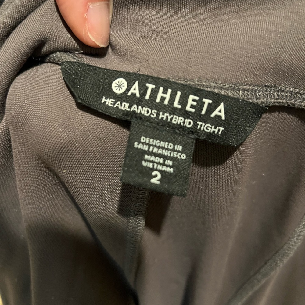 Athleta Headlands Hybrid Tight - brown